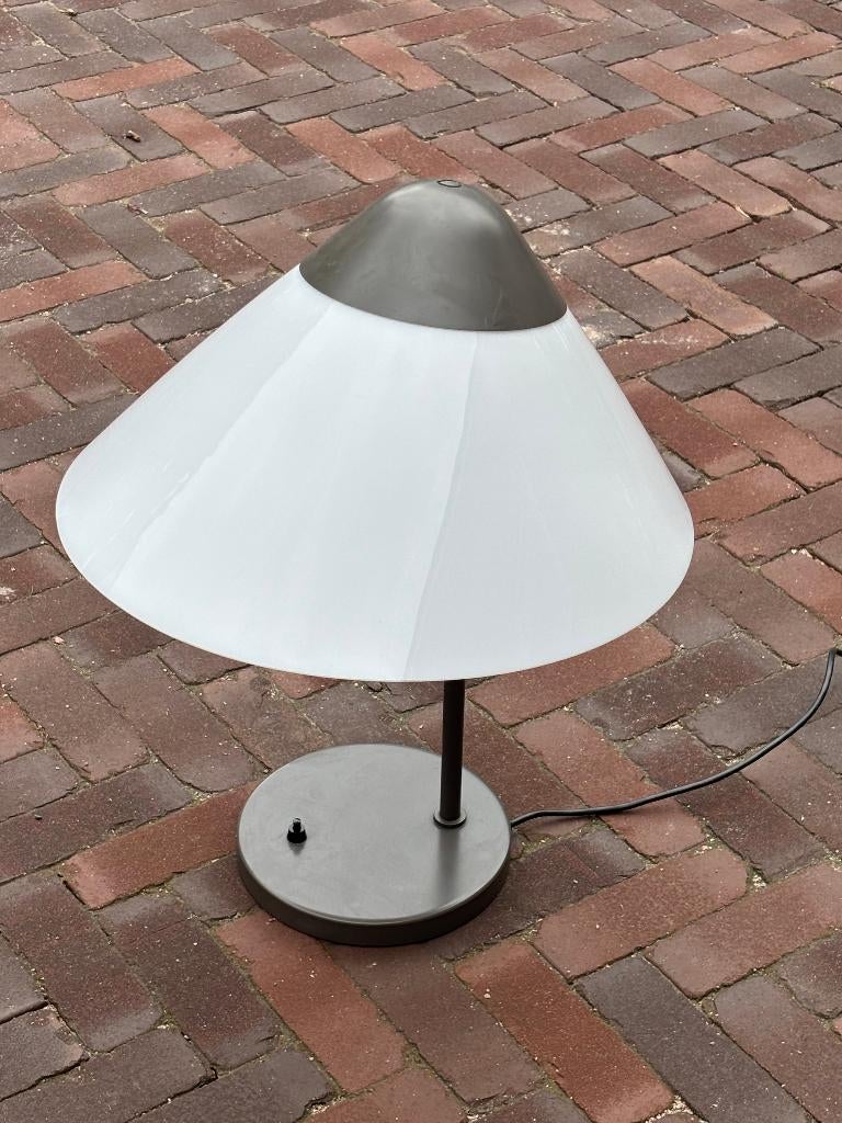 Vintage Opala desk lamp Hans J. Wegner Louis Poulsen Design, Huis en Inrichting, Lampen | Tafellampen, Ophalen, Hans J. Wegner