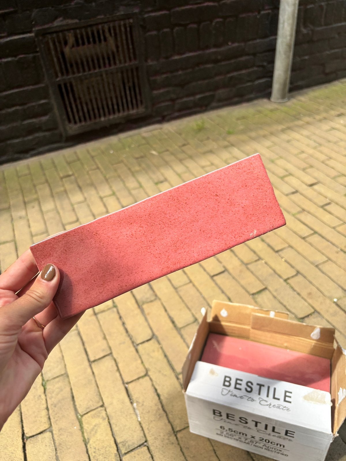 Wandtegel Nolita Bordeaux Keramiek 6,5x20 cm - 0,72 m², Ophalen, Nieuw, Minder dan 20 cm, 20 tot 40 cm