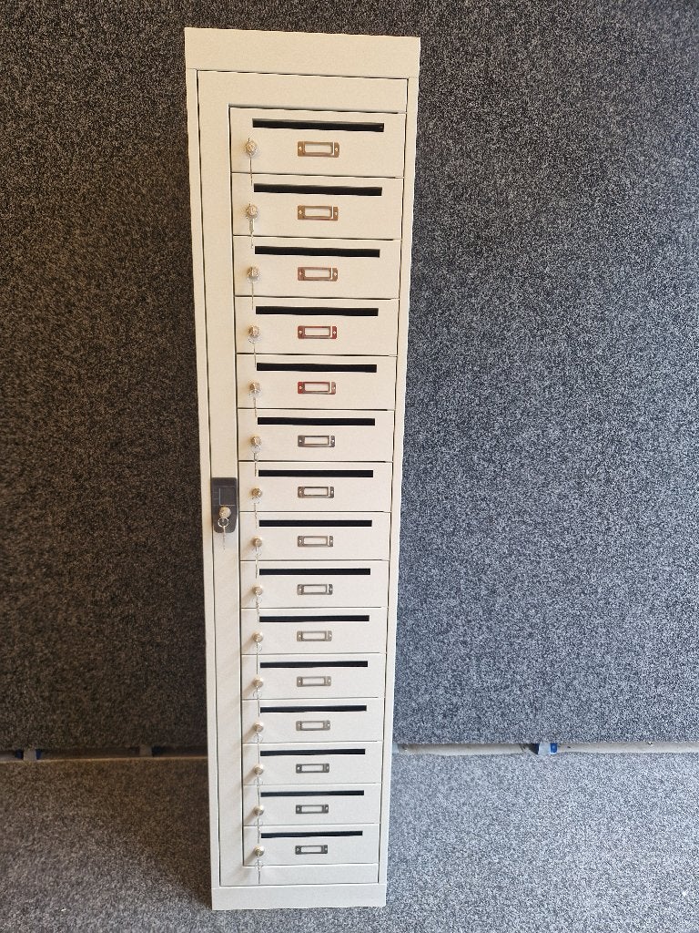 Postkast met 15 kluisjes Postsorteerkast (B-keus), Ophalen, Nieuw