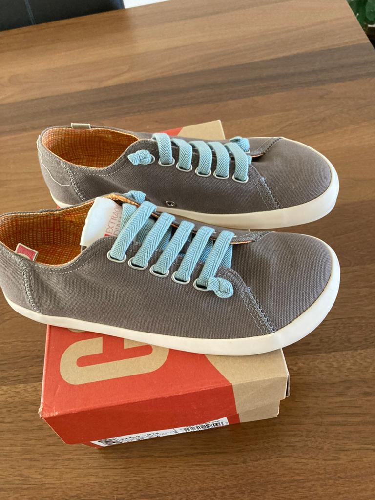 Nieuwe gympen van Camper, mt. 38, Kleding | Dames, Schoenen, Ophalen of Verzenden, Nieuw, Sneakers of Gympen