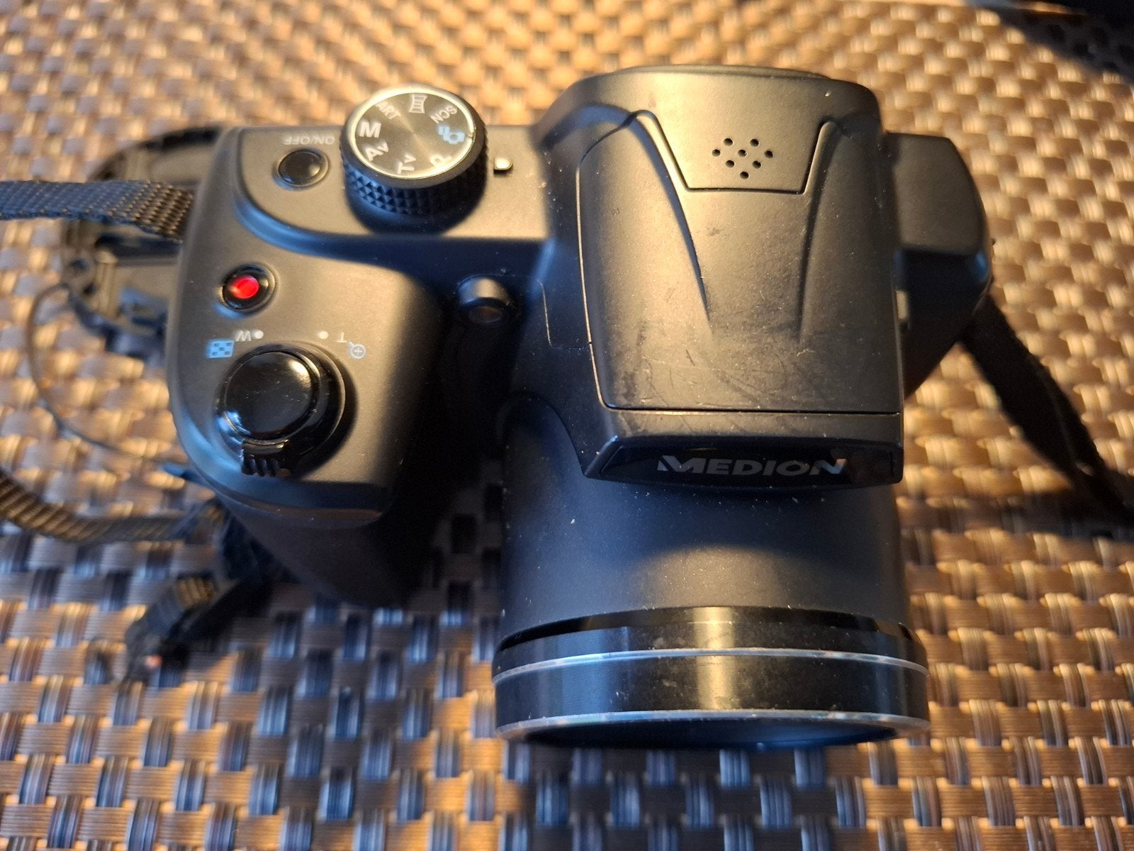 te koop medion dslr digitale camera, Ophalen, Zo goed als nieuw, Overige Merken, 8 keer of meer