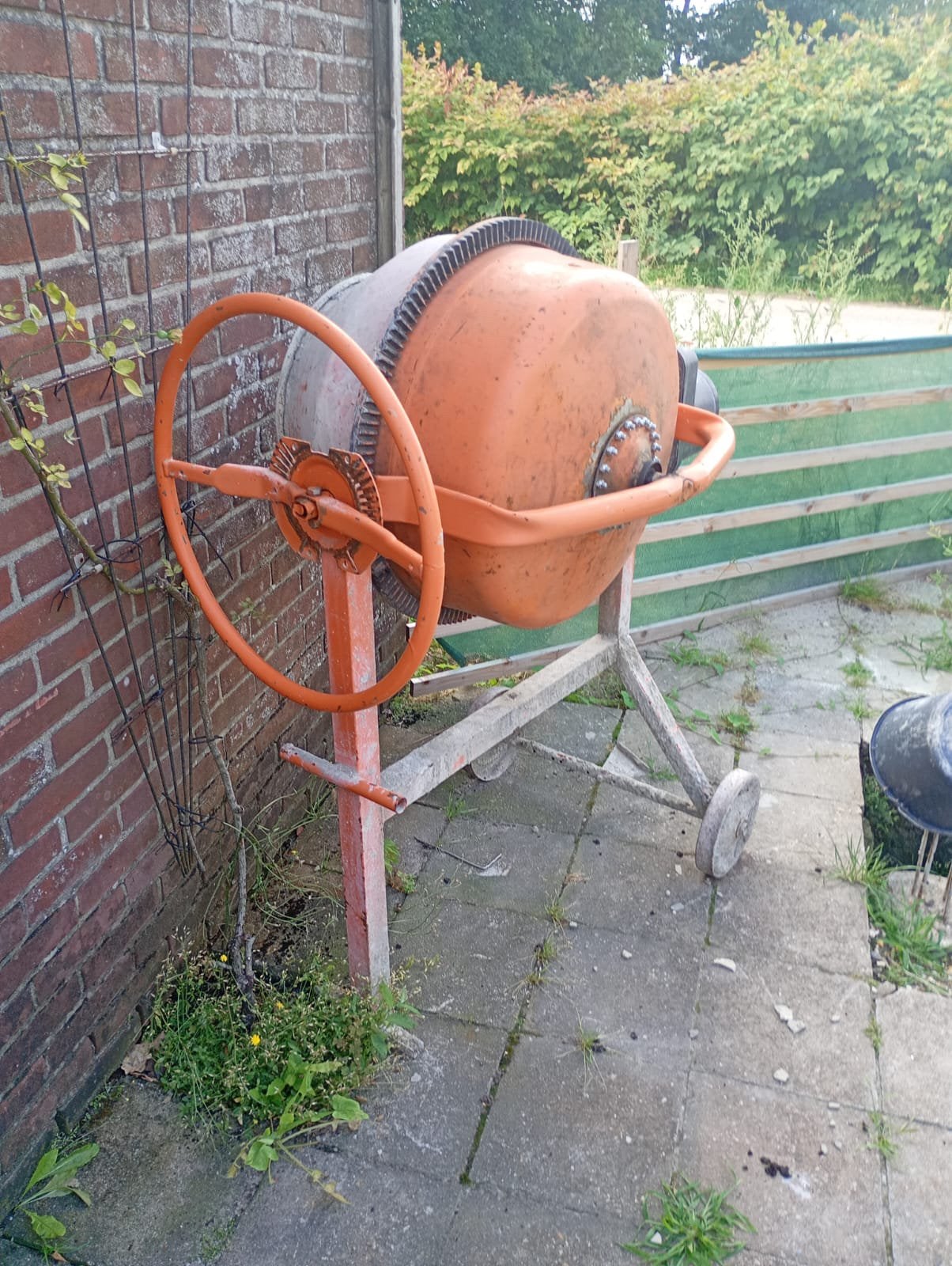 Gereviseerde betonmolen, Doe-het-zelf en Verbouw, Betonmolens, Ophalen, Zo goed als nieuw