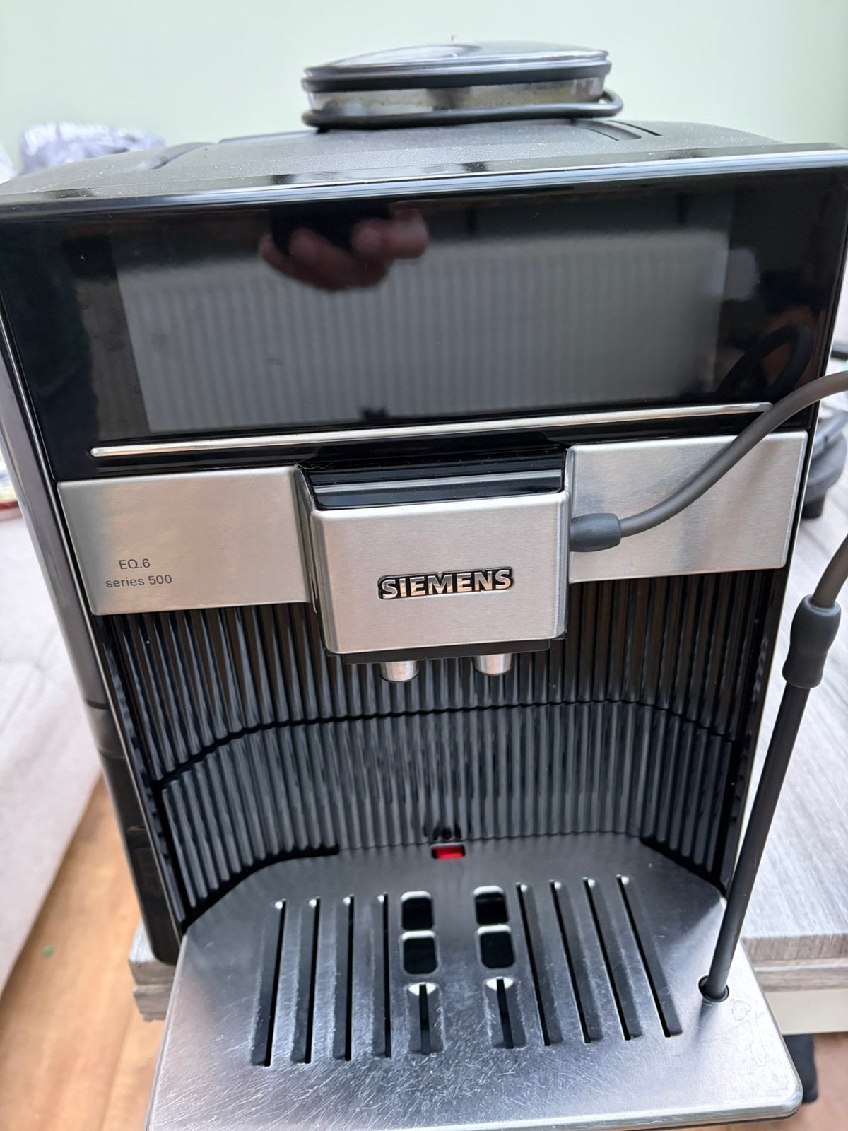 Siemens EQ6 500, Witgoed en Apparatuur, Ophalen, Zo goed als nieuw, Koffiemachine