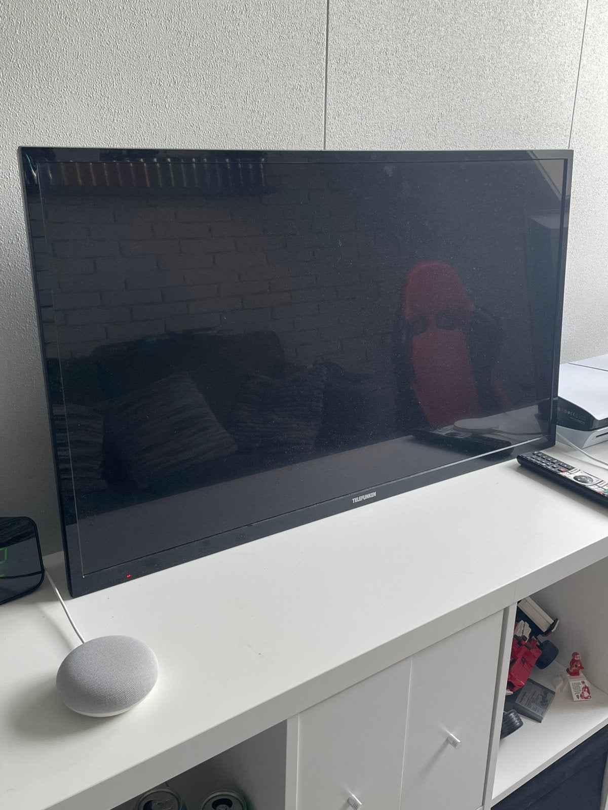 Telefunken D39H500M1CW, 39 " Smart TV, Ophalen, Zo goed als nieuw, 50 Hz, Overige merken