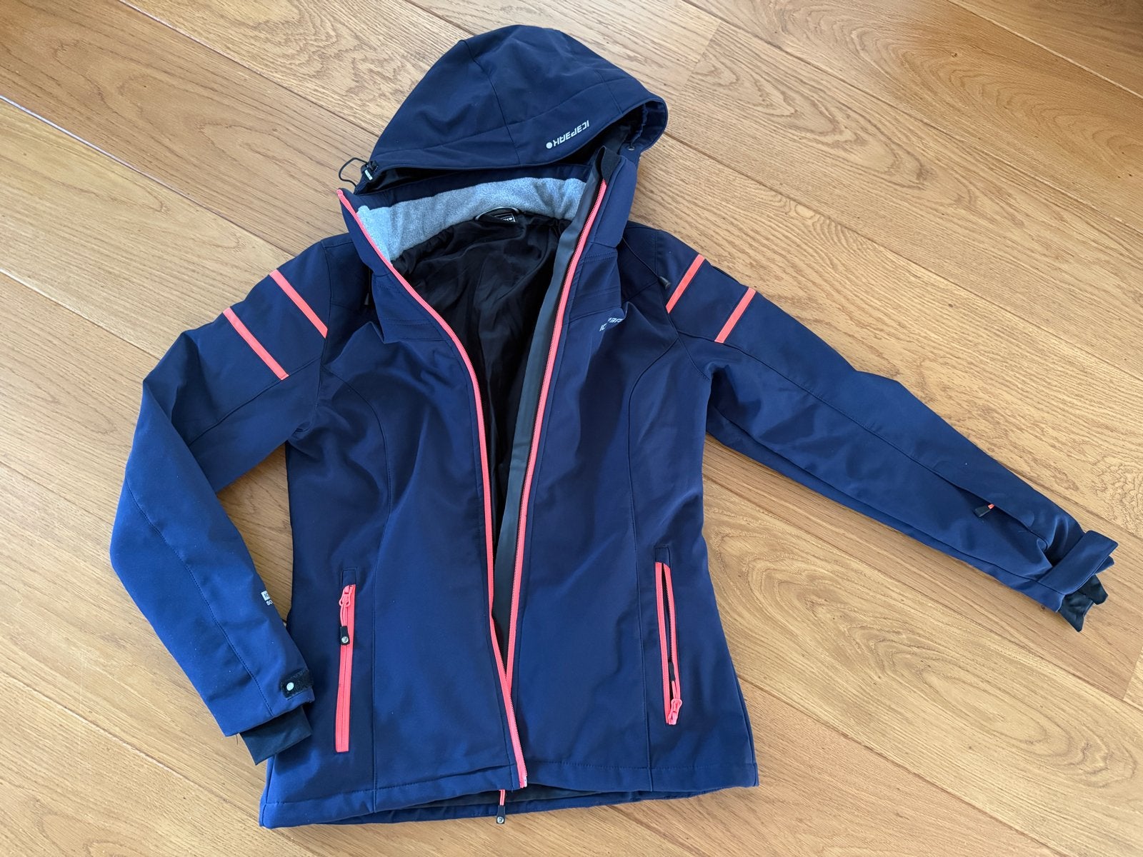 Icepeak ski-jas donkerblauw met oranje accenten mt 40, Kleding | Dames, Ophalen of Verzenden, Zo goed als nieuw, Jack