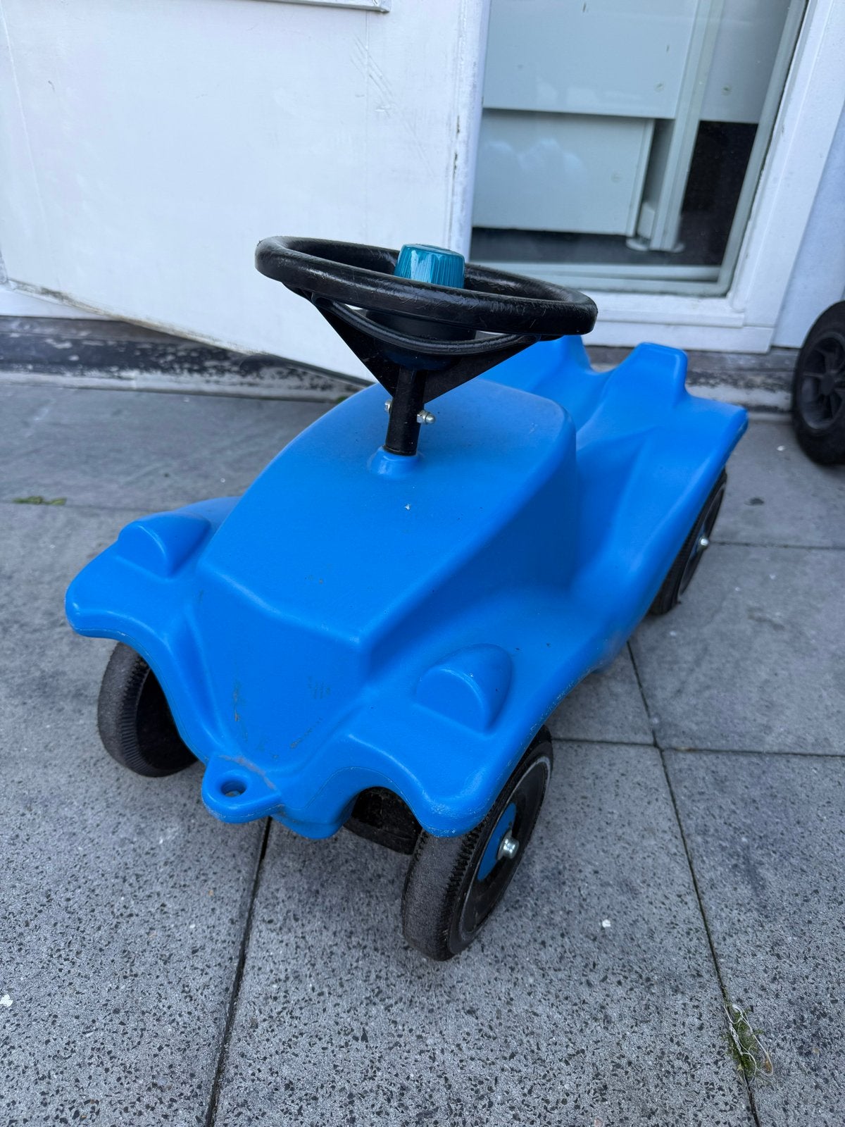 Blauwe Bobby Car met sirene - Gebruikt maar in prima staat, Ophalen, Gebruikt, Loopvoertuig