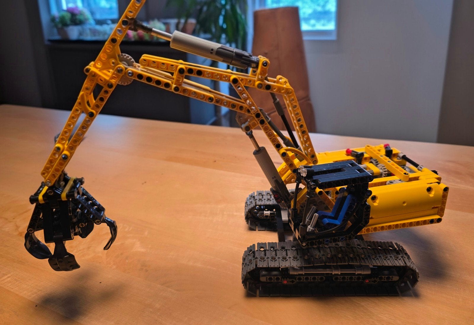 Lego Technic 42006 Graafmachine met grijper, Ophalen of Verzenden, Zo goed als nieuw, Overige merken