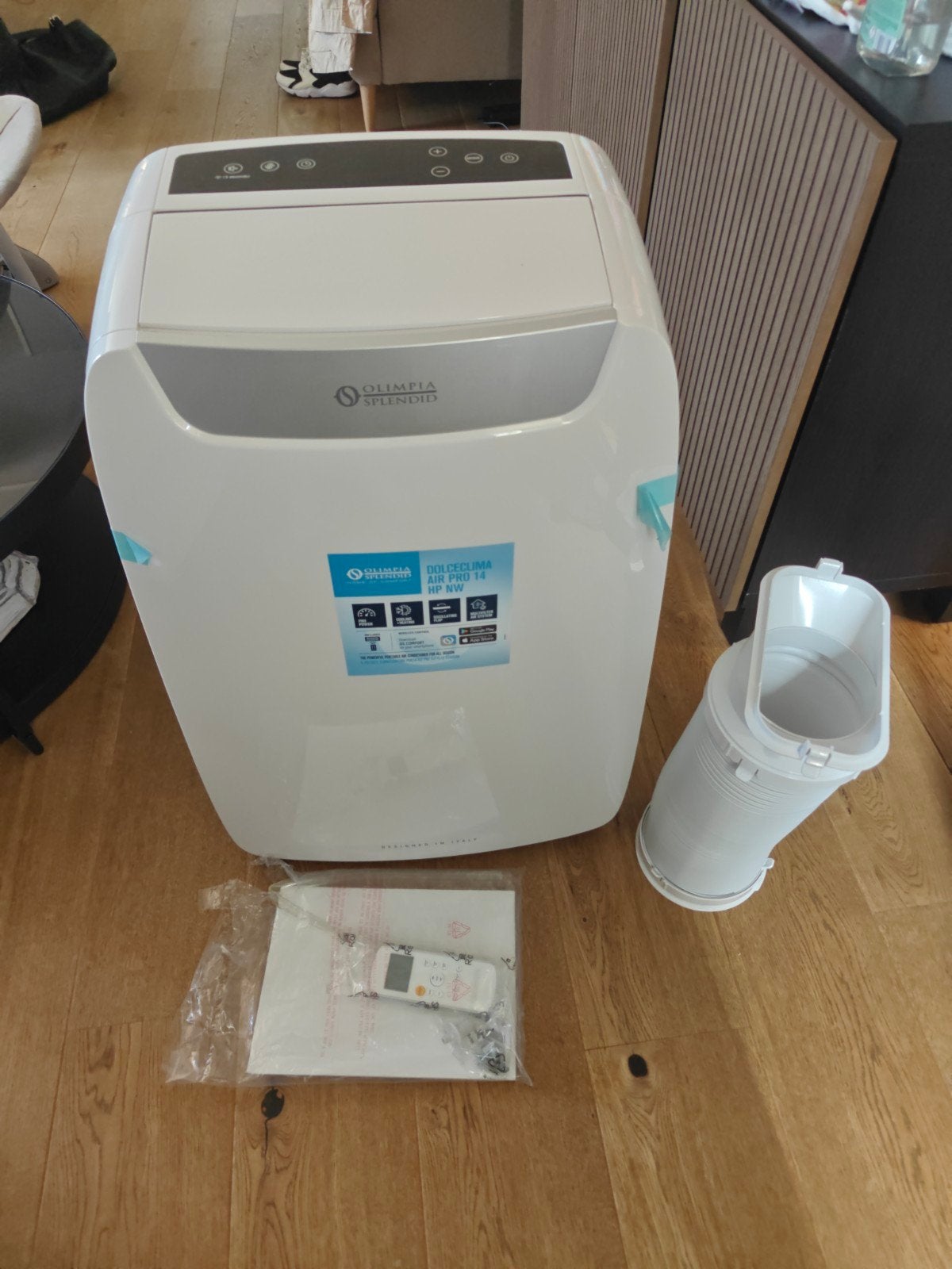 Mobiele airco 14000 BTU Dolceclima Air Pro 14 [HP NW], Ophalen, Koelen en Ontvochtigen, Timer, 3 snelheden of meer