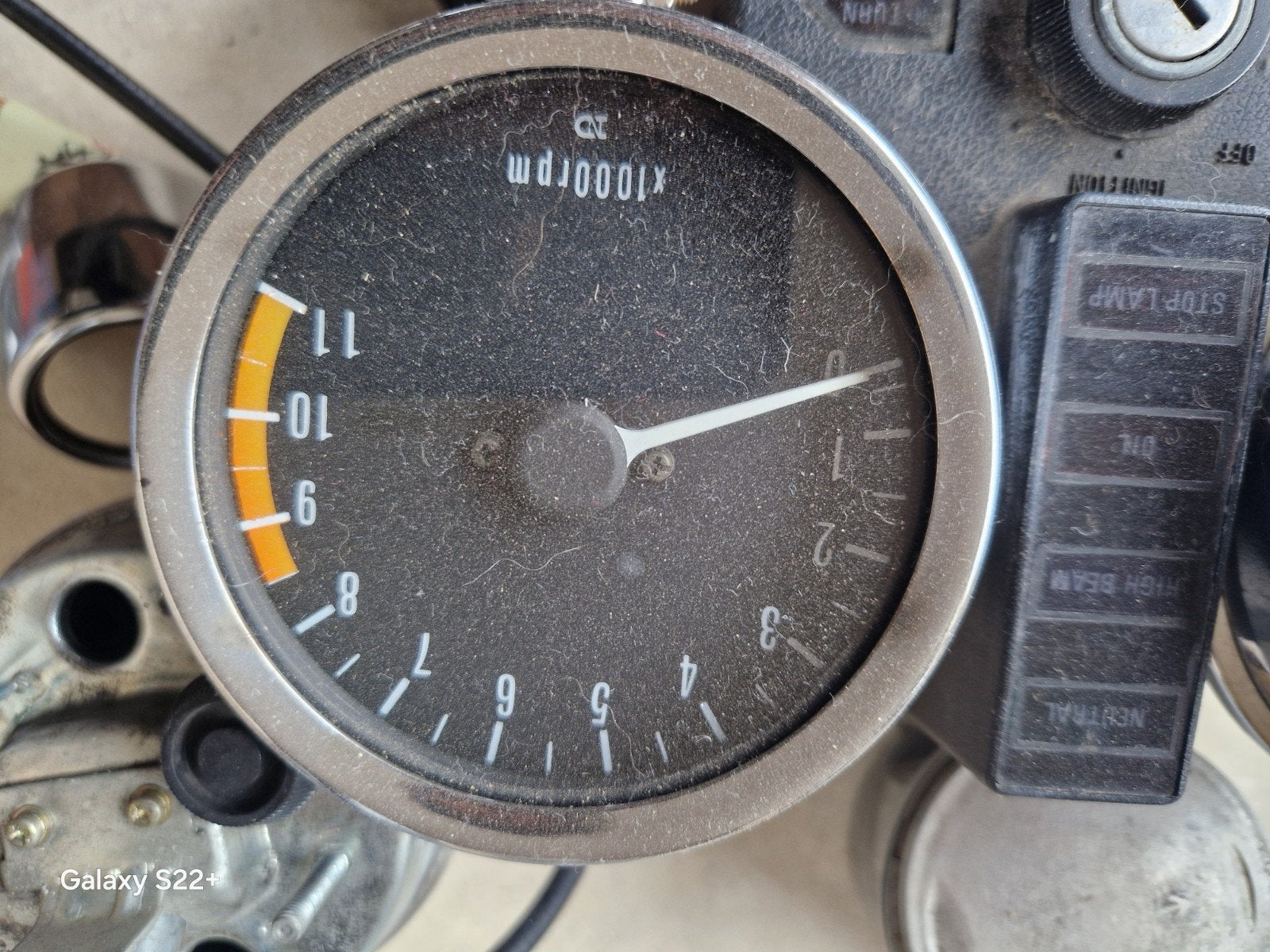 Gezocht toerenteller van een kawasaki z1000 mk2, Motoren, Ophalen of Verzenden, Gebruikt