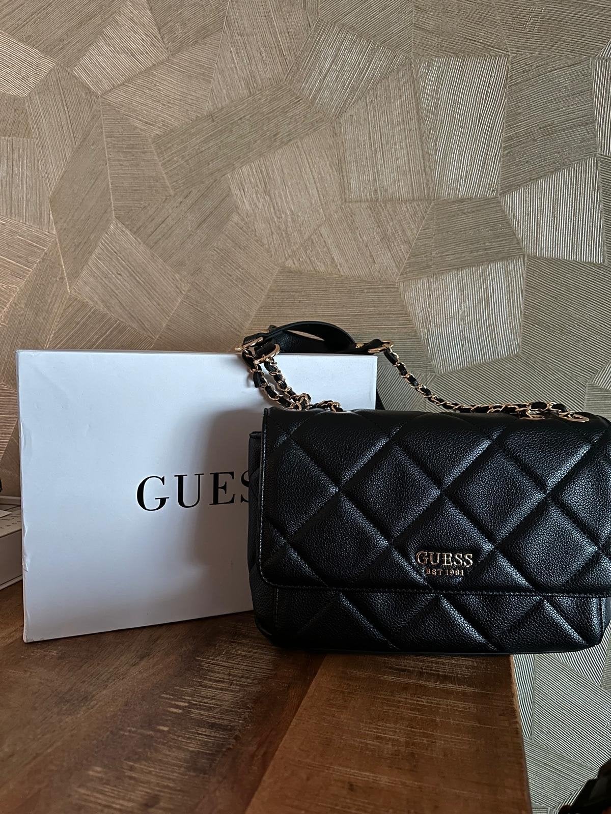 Guess schoudertasje zwart, Verzenden, Nieuw, Zwart, Schoudertasje