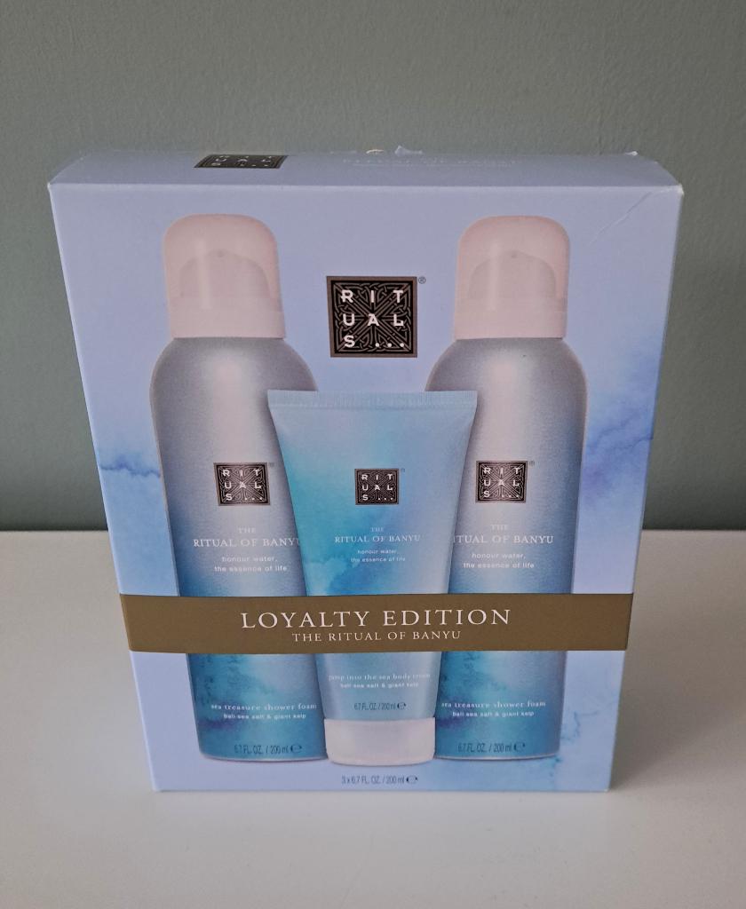 Rituals of Banyu set shower foam + body cream, Ophalen of Verzenden, Nieuw, Bad & Douche