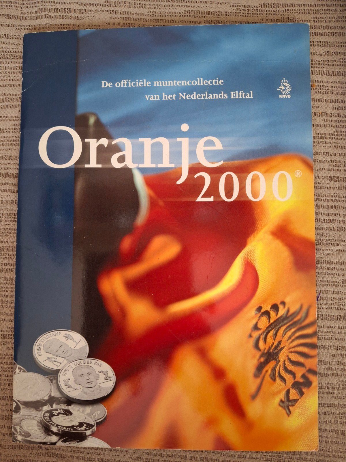 Oranje 2000 munten collectie Nederlands elftal, Ophalen of Verzenden, Overige materialen, Nederland