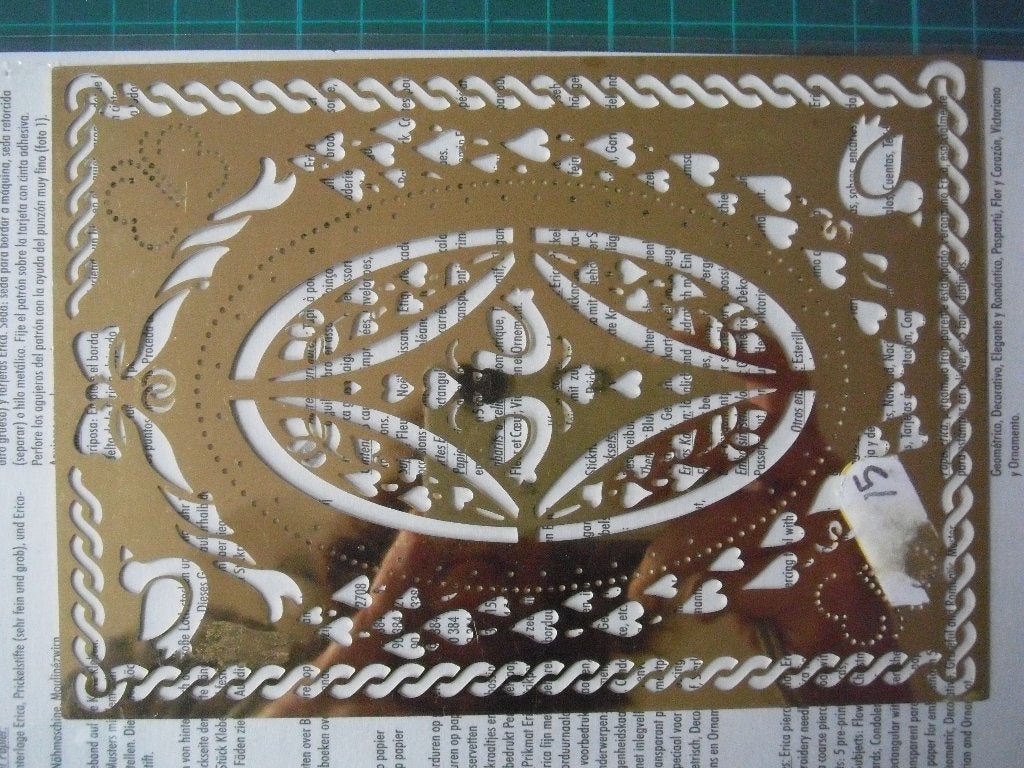 borduur en emboss mallen - 10 foto's, Ophalen of Verzenden, Zo goed als nieuw, Overige thema's, Pons of Mal