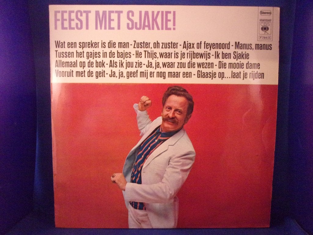 LP: SJAKIE SCHRAM  (FEEST MET), Ophalen of Verzenden, Zo goed als nieuw, 12 inch, Levenslied of Smartlap