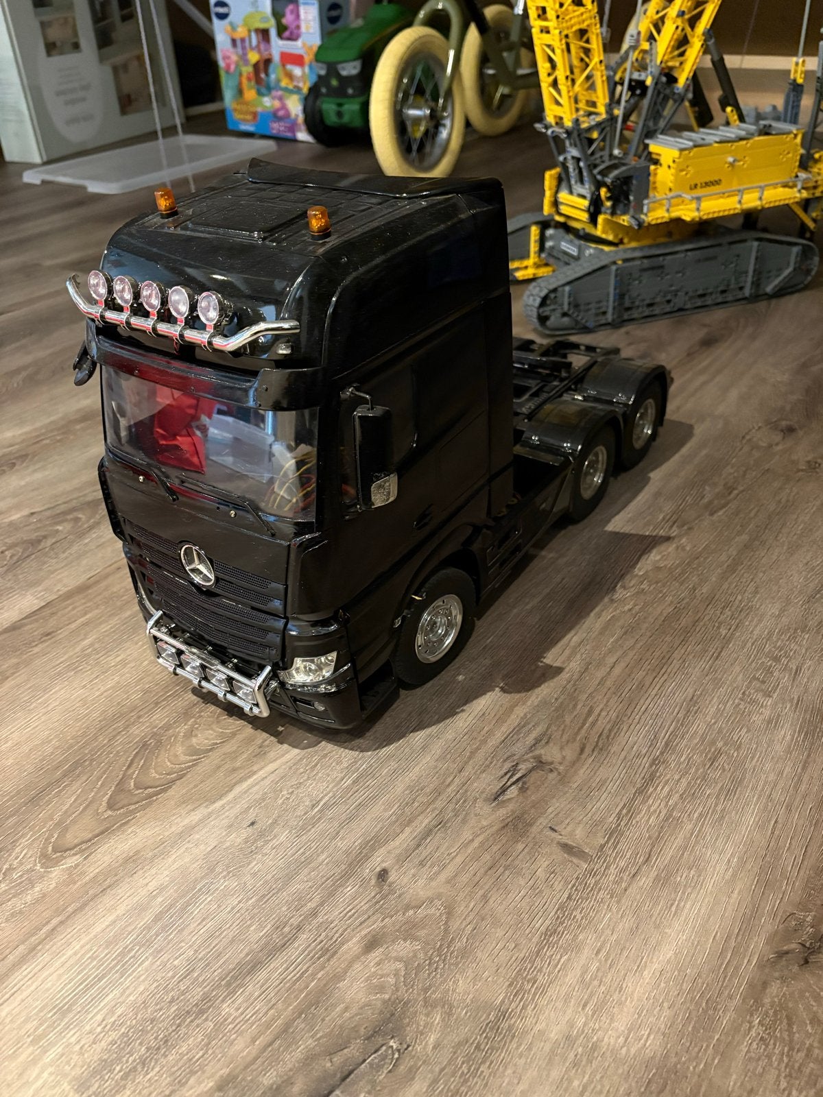 Tamiya Mercedes-Benz Actros 3363 RC Truck 1:14, Gebruikt, Schaal 1:14, Auto onroad, Ophalen