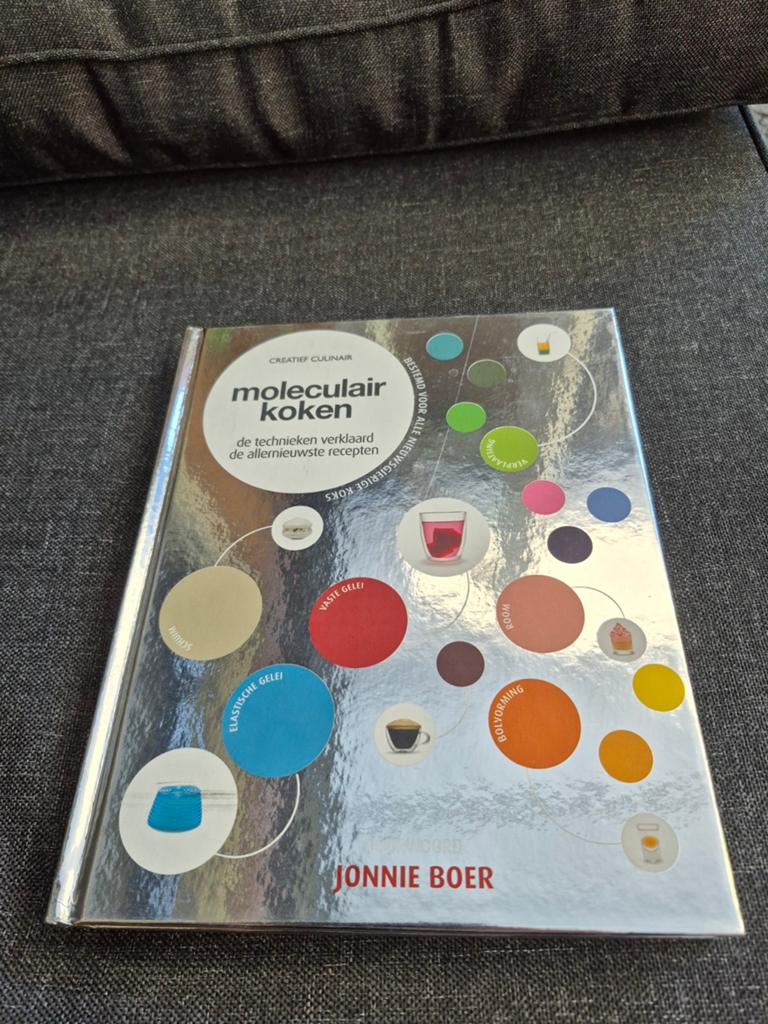 Moleculair Koken: Technieken en Recepten - Jonnie Boer, Boeken, Overige typen, Ophalen of Verzenden, Zo goed als nieuw, Jonnie Boer