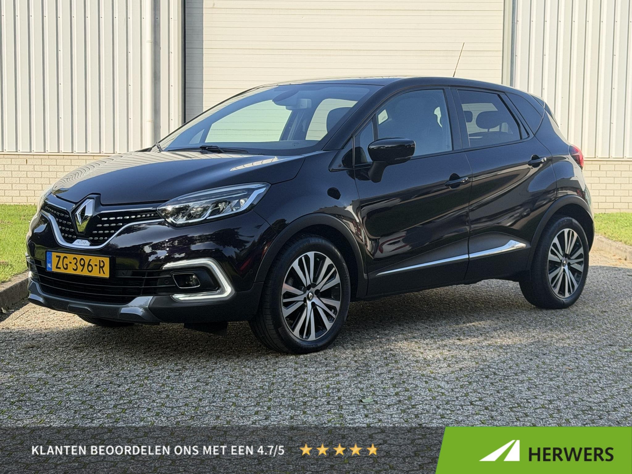 Renault Captur 1.3 TCe Initiale Paris / Lederen bekleding /, Auto's, Gebruikt, Euro 6, 4 cilinders, 150 pk