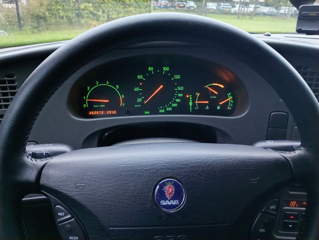 Saab 9-5 2.3 T AUT 2001 Grijs, Auto's, 1800 kg, 2290 cc, Particulier, Zilver of Grijs