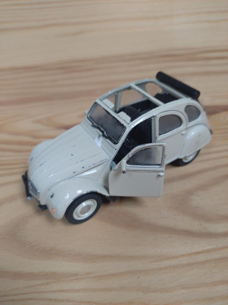 Welly Citroen 2CV - Schaalmodel (nr. 43625), Ophalen, Gebruikt, Auto, Overige merken