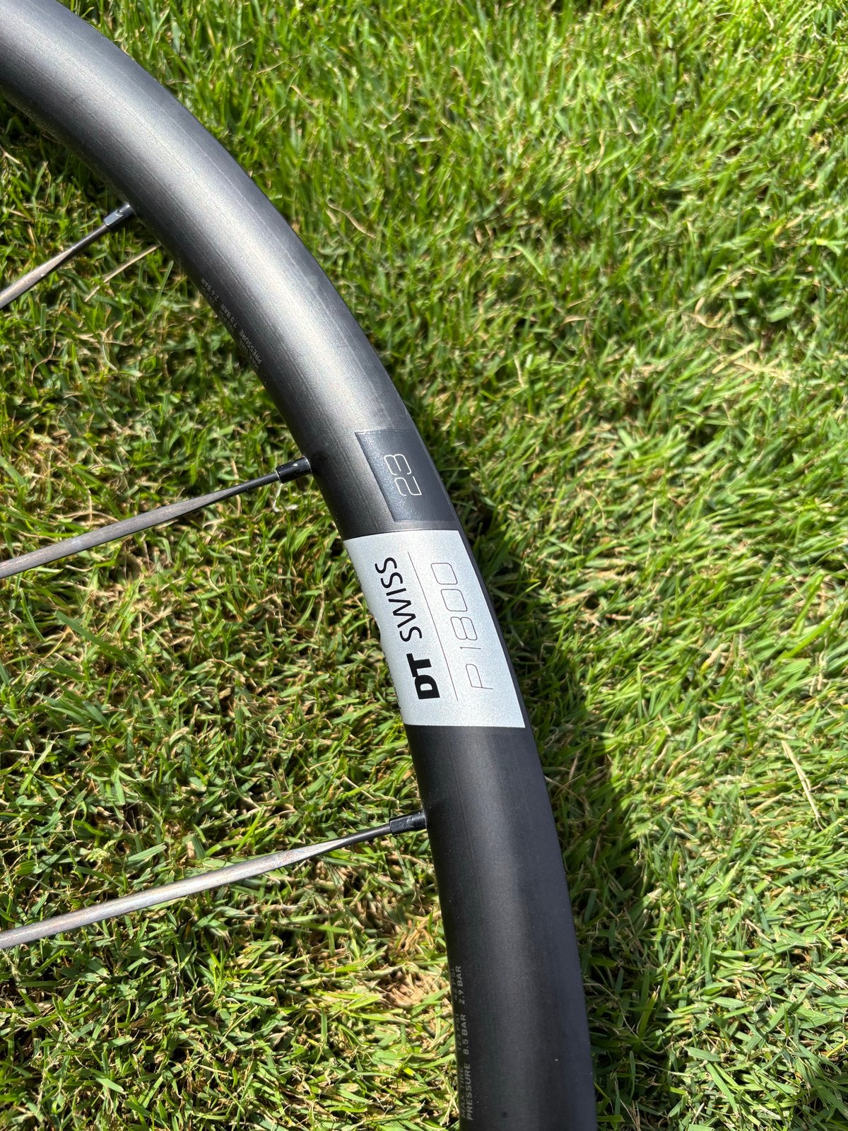 DT SWISS P1800 SPLINE ALU DISC RACE VOORWIEL 23mm, Zo goed als nieuw, Aluminium, Racefiets, Ophalen