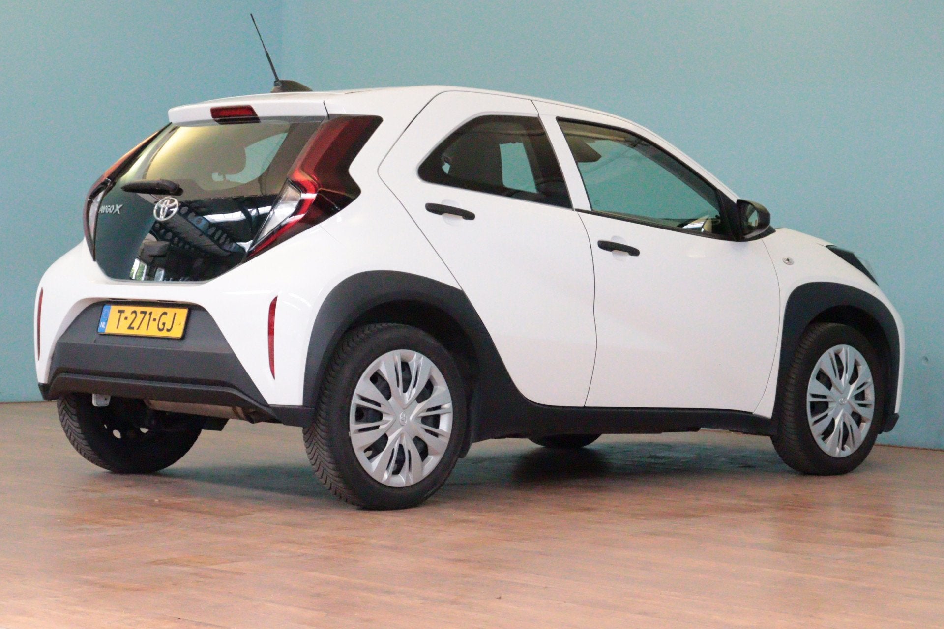 Toyota Aygo X 1.0 VVT-i MT | 5 DRS | AIRCO | ADAP CRUISE | L, Auto's, Gebruikt, 4 stoelen, Wit, Origineel Nederlands