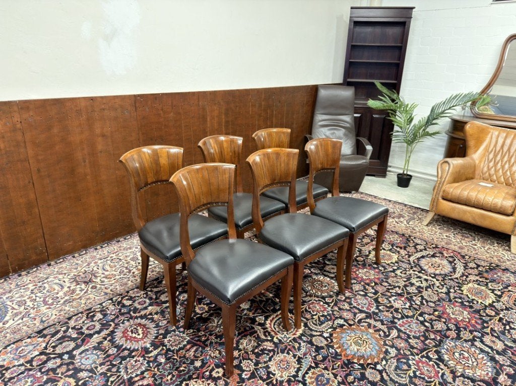 Set Klassiek Engelse Stoelen, Ophalen