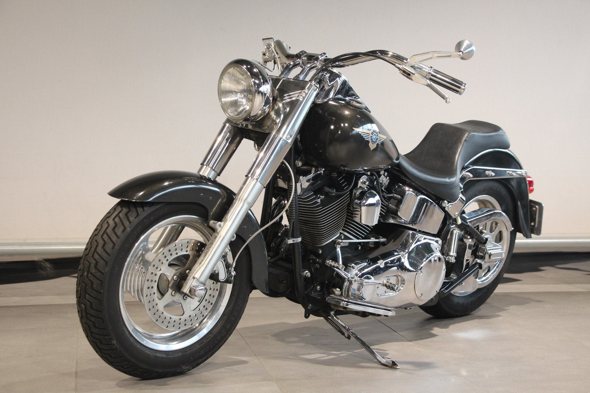 Harley-Davidson SOFTAIL DELUXE FLSTN (bj 2002), Motoren, Motoren | Harley-Davidson, Laan van Vredenoord 33
2289 DA  Rijswijk, Chopper