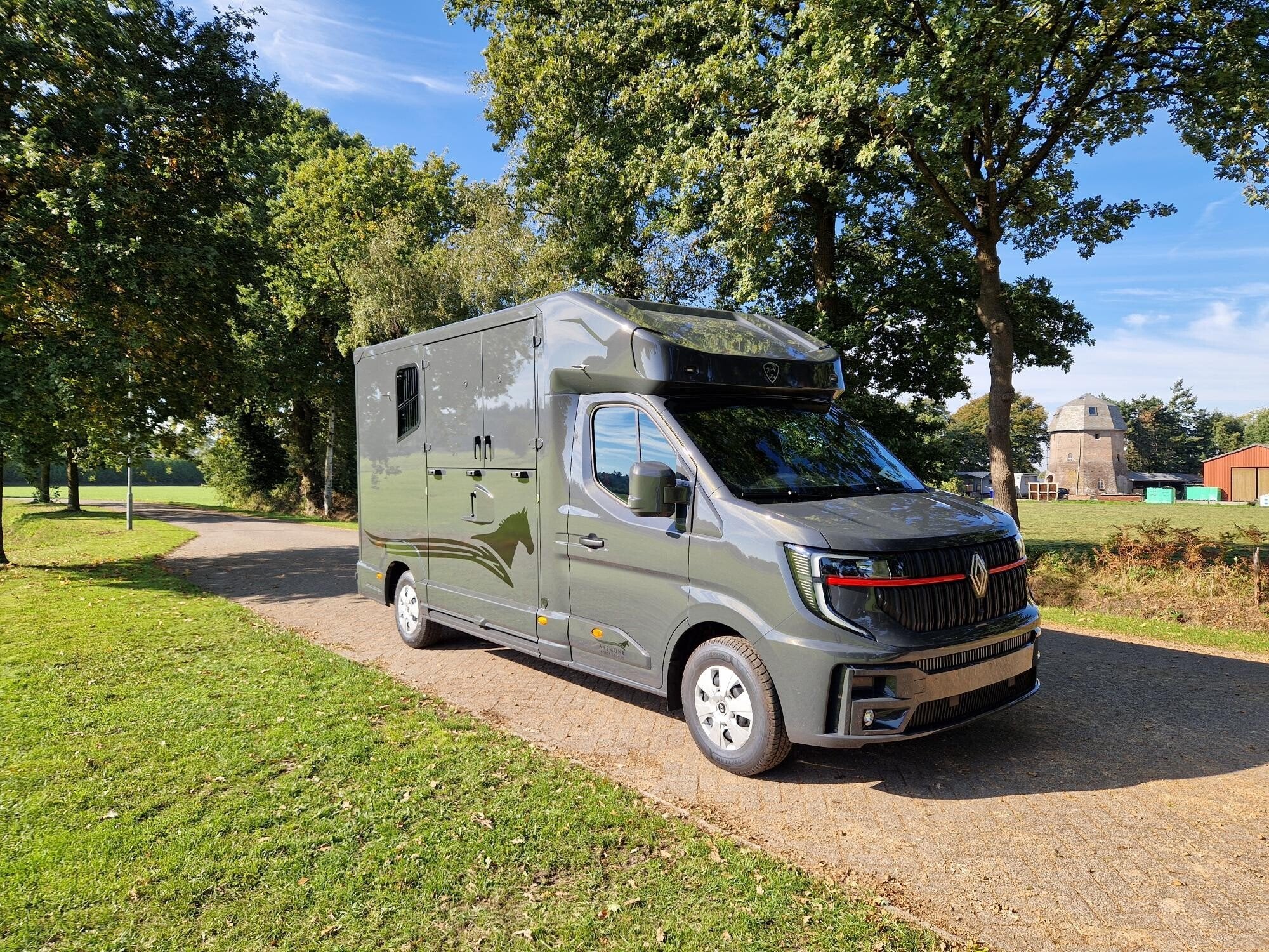 Renault Master MTM S3 EXCLUSIVE ! Nieuw model paardenwagen v, Dieren en Toebehoren, Nieuw, Overige typen