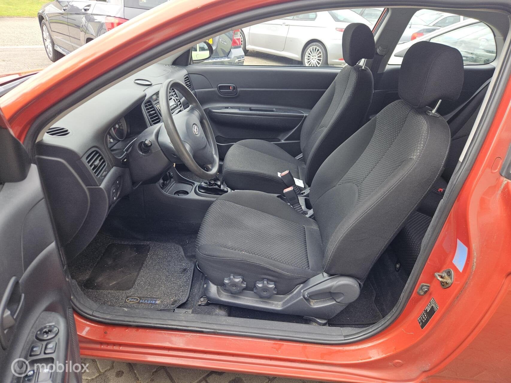 Hyundai Accent 1.6i Dynamic AIRCO, Auto's, Voorwielaandrijving, Accent, Gebruikt, 1599 cc