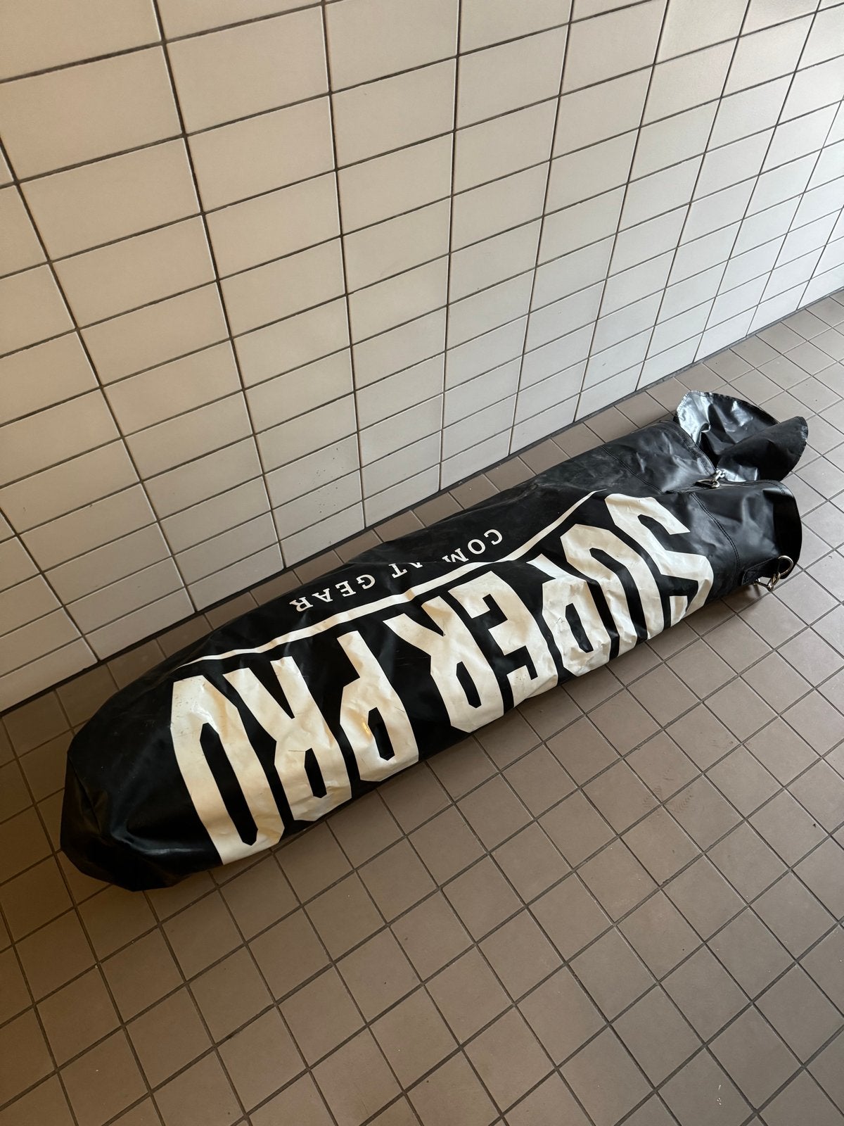 Super Pro Bokszak Water-Air - Zwart, Sport en Fitness, Gebruikt, Overige, Ophalen of Verzenden, Vechtsportmateriaal