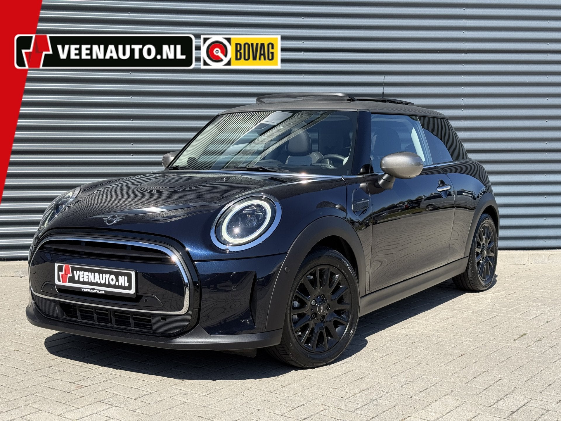 MINI 3-deurs 1.5 Cooper Pano/H&K/Camera/Leder (bj 2023), Auto's, 136 pk, Gebruikt, Zwart, Leder