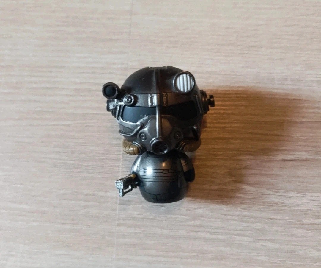 Fall-out power armor poppetje Dorbz Funko pop, Verzamelen, Ophalen, Zo goed als nieuw