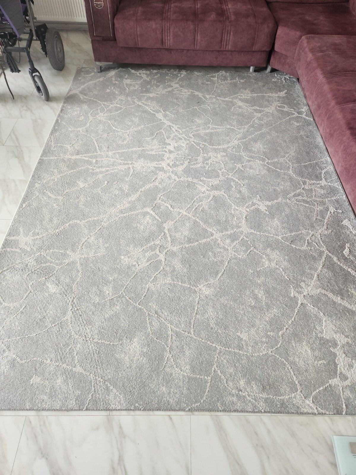 Modern grijzen 2 tapijten met abstract patroon, Gebruikt, 150 tot 200 cm, 200 cm of meer, Ophalen of Verzenden