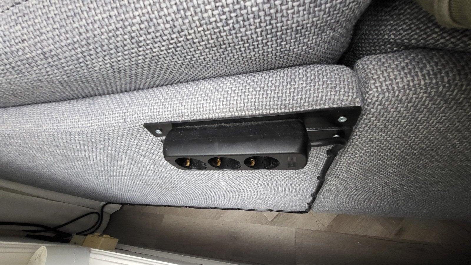 Foto 10 van Montèl Vario hoekbank grijs – elektrisch loungegedeelte