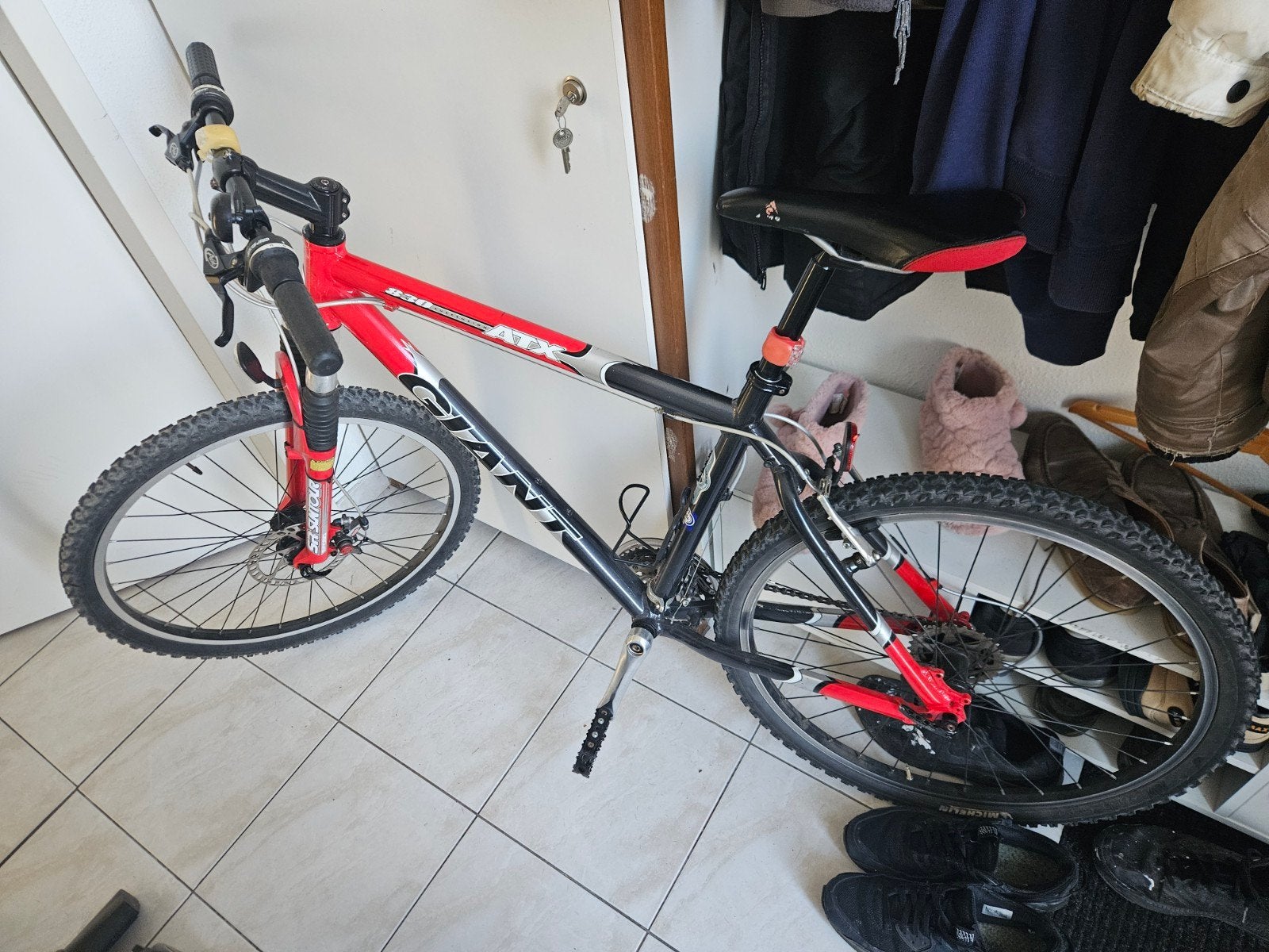 Giant ATX Mountainbike - Rood/Zwart, Ophalen, Gebruikt, Hardtail, Heren