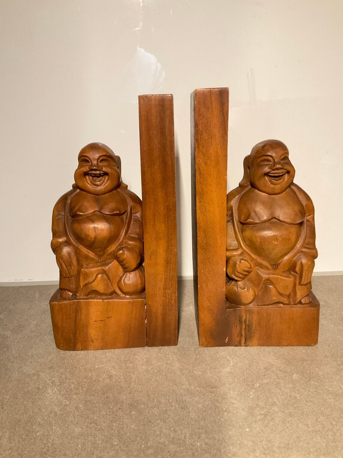 Handgesneden Boeddha boekensteunen uit China, Houtsnijwerk, Ophalen of Verzenden, Handgemaakt, 20 - 50 cm