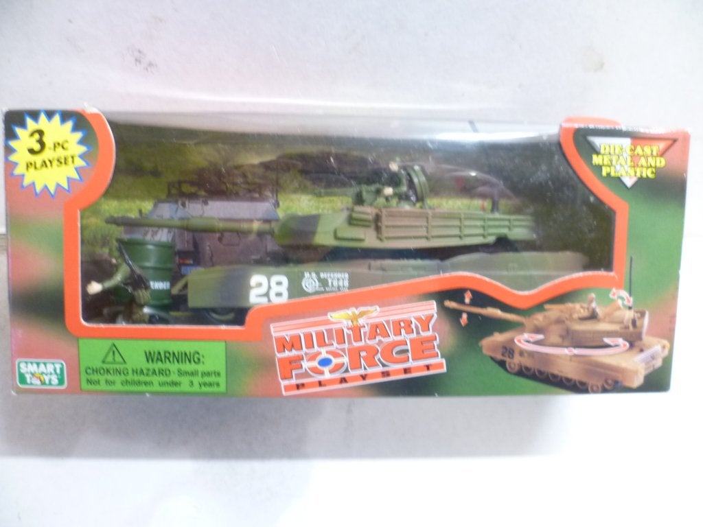 Tank 17cm lang inclusief loop met figuurtjes militair, Ophalen of Verzenden, Landmacht, Overige gebieden, Miniatuur of Beeldje