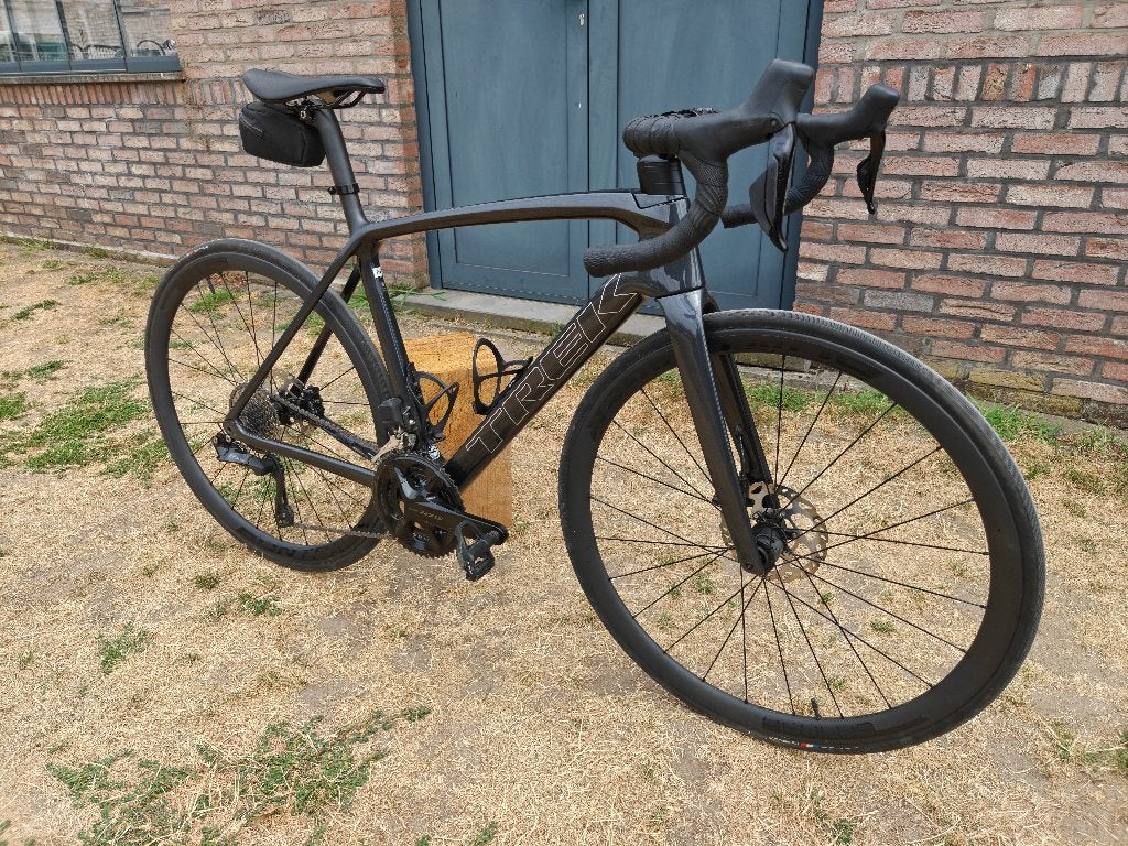 Trek Émonda SL6 Pro Di2 (2023), 28 inch, Carbon, Heren, Zo goed als nieuw