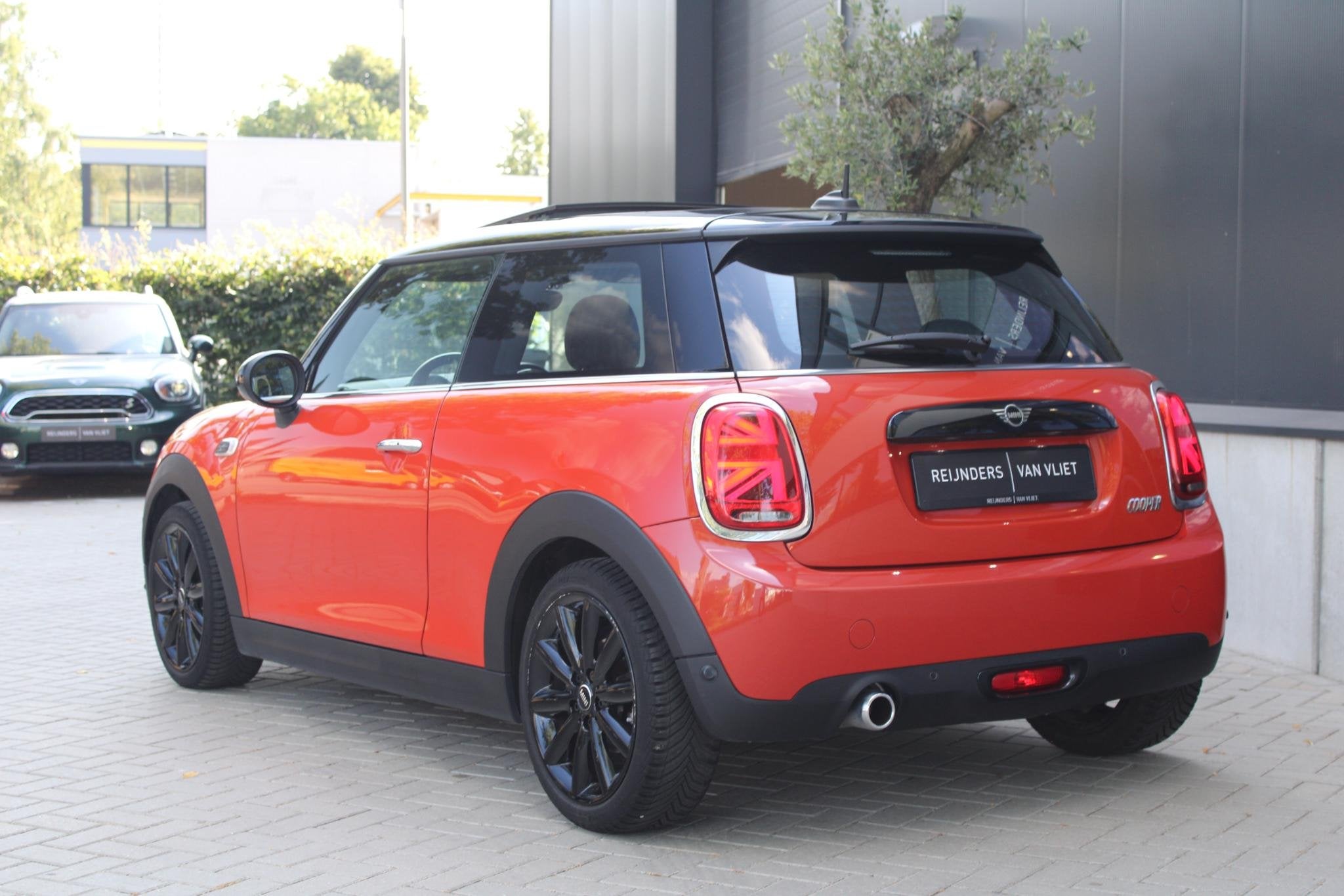 MINI Cooper 1.5 Chili | Pan.Dak | Harman/Kardon | Led Verlic, 12 maanden, 136 pk, Gebruikt, Overige kleuren