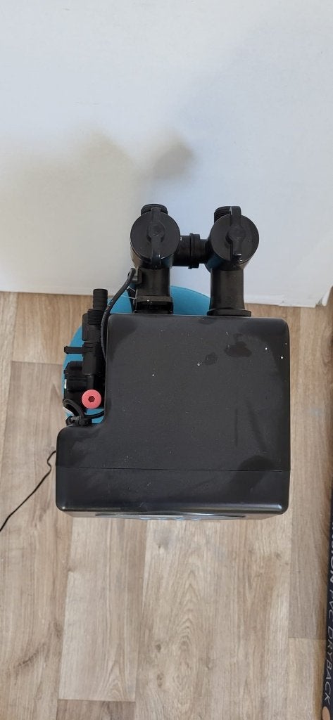 Waterontharder, Ophalen, Zo goed als nieuw, Waterontharder met zout