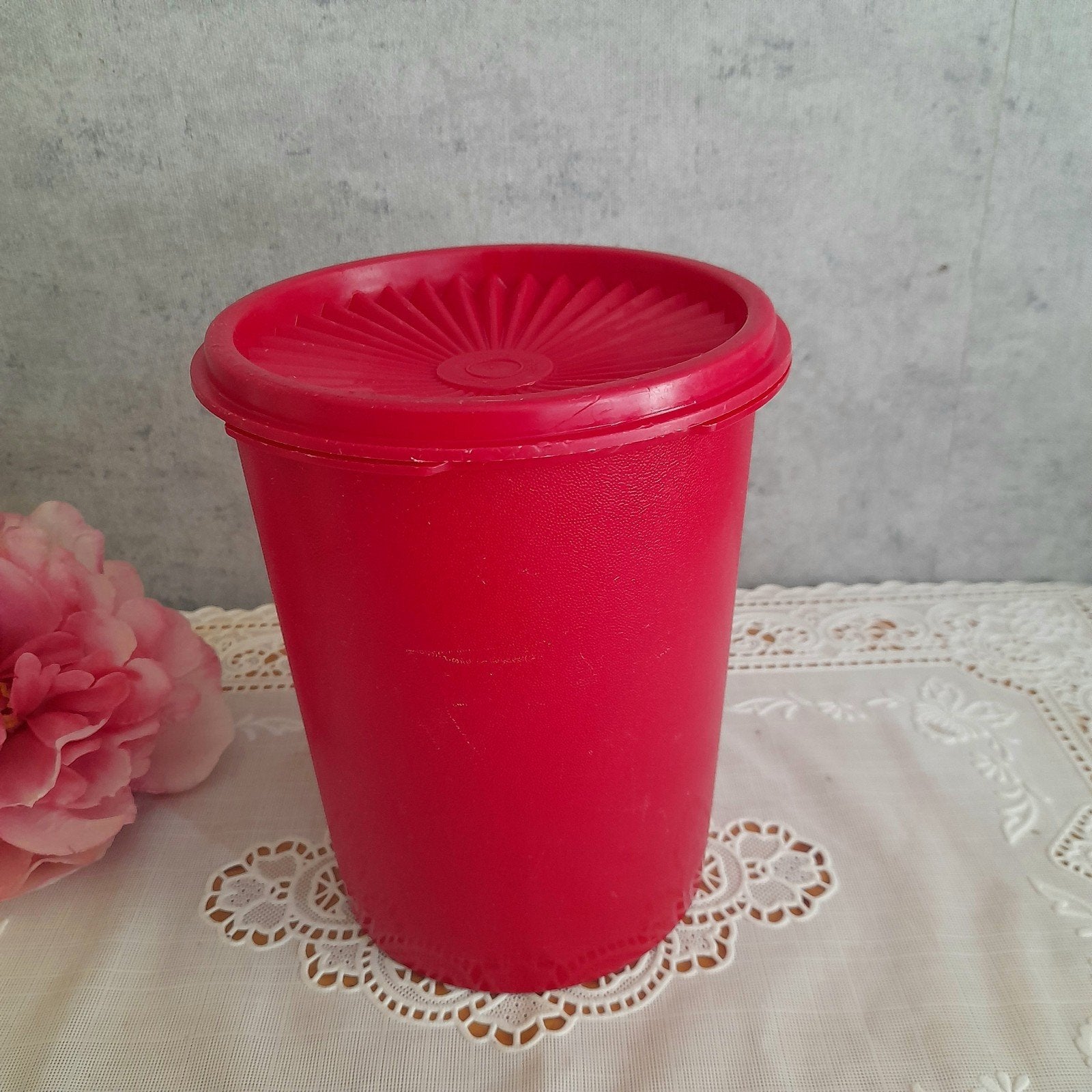 Retro vintage Tupperware voorraadbus met sterdeksel, Ophalen of Verzenden, Gebruikt, Overige typen