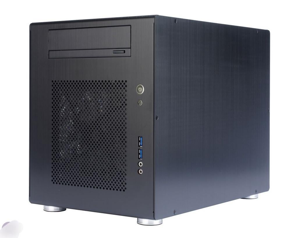 NAS Lian Li computerbehuizing met ssd en 4x 1,5 TB hdd, Ophalen of Verzenden