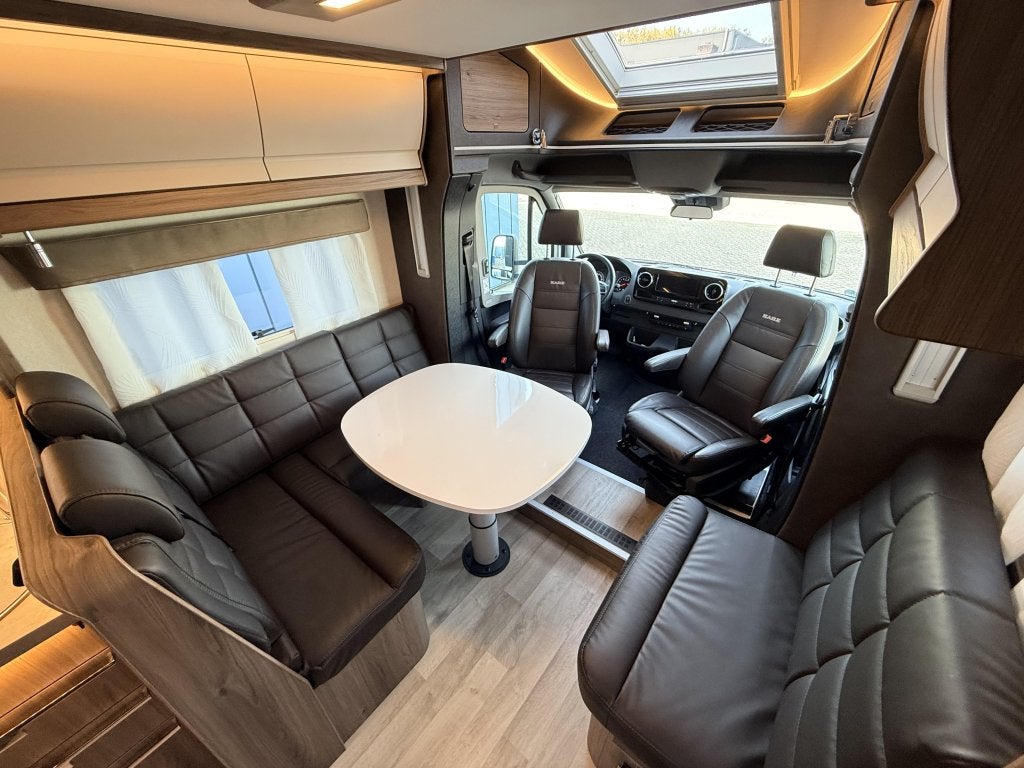 Kabe Travel Master Royal X 780 LGB, Caravans en Kamperen, Chemisch toilet, Bestuurdersdeur, Vloeistofverwarming, Bedrijf