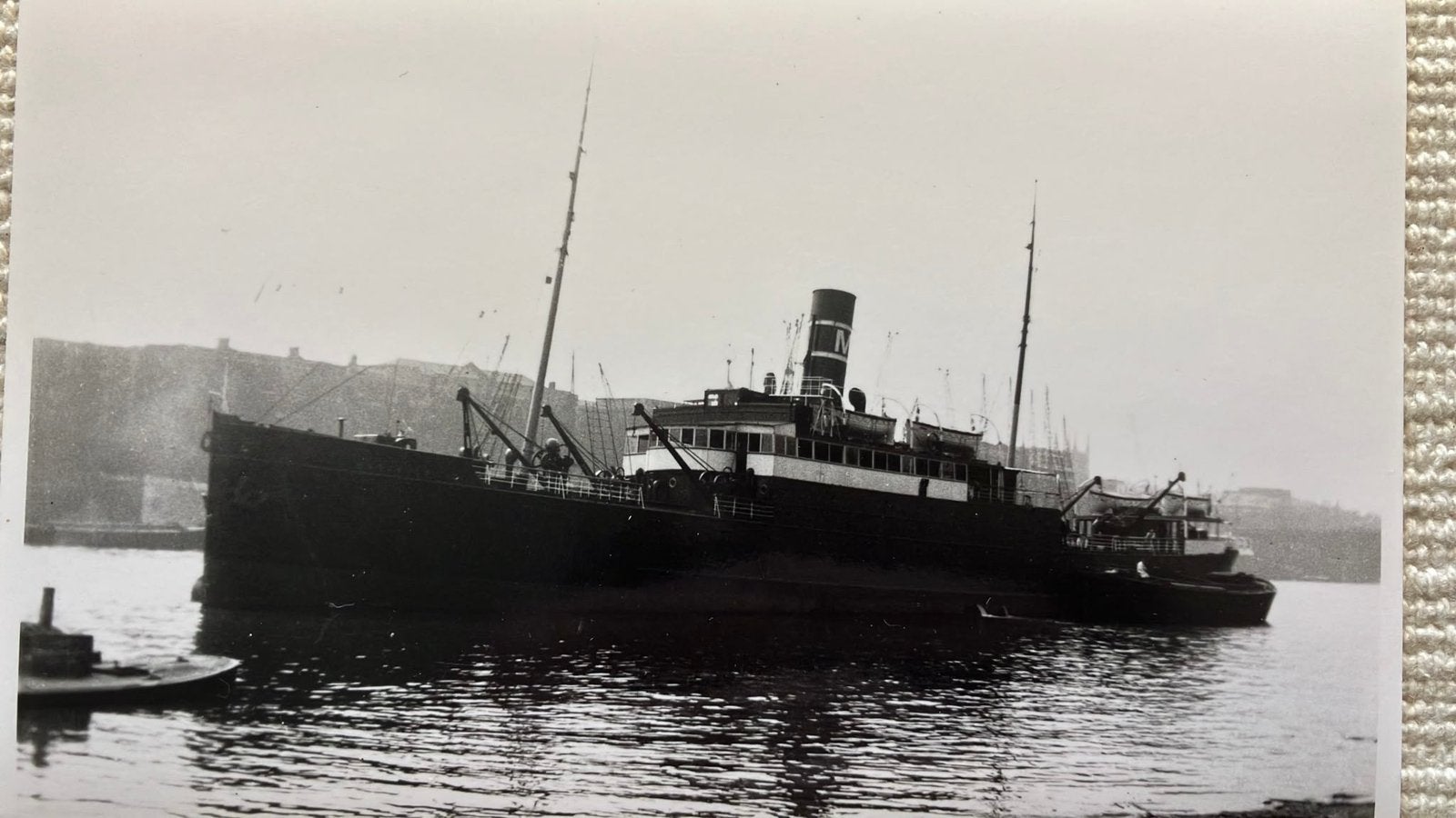 BATAVIER  IV  1903-1941 Marine "Zeearend" Den Helder, Ophalen of Verzenden, Zo goed als nieuw, Kaart, Foto of Prent