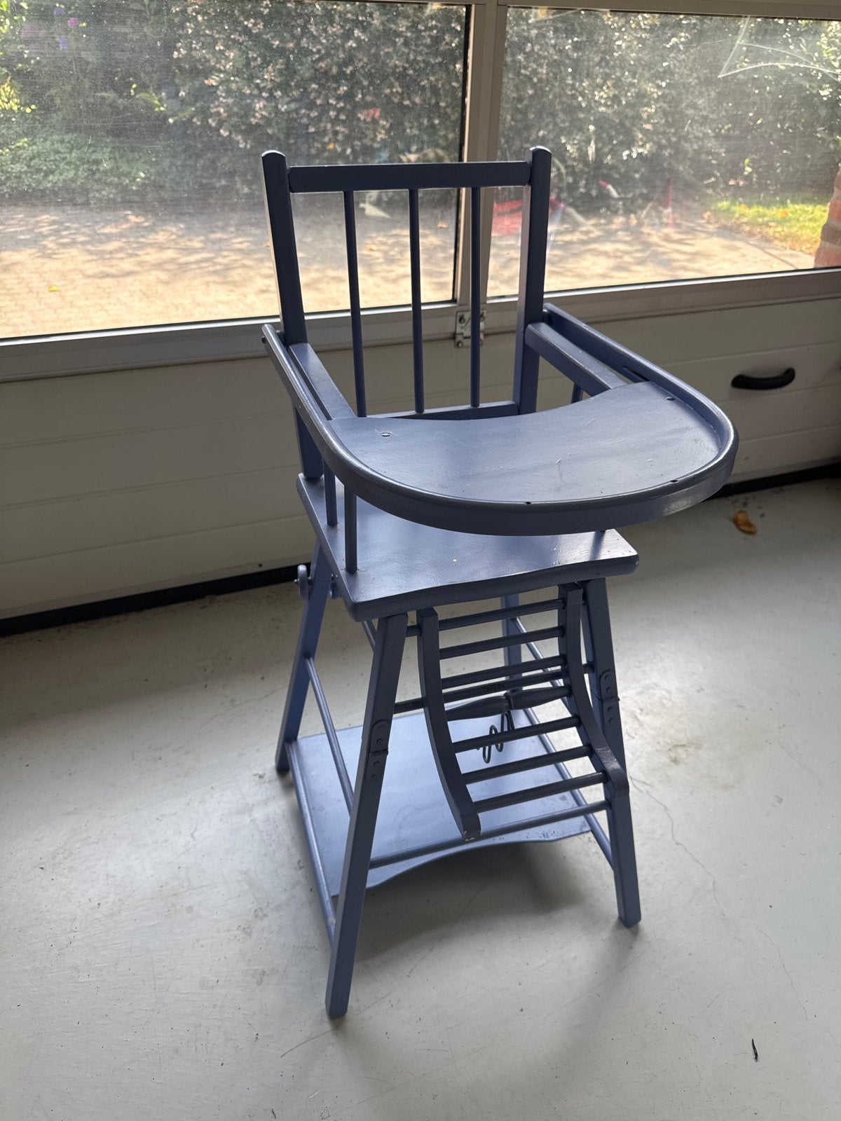 Vintage Kinderstoel - Blauw Hout met Afneembaar Eetblad, Ophalen, Gebruikt, Overige typen, Afneembaar eetblad