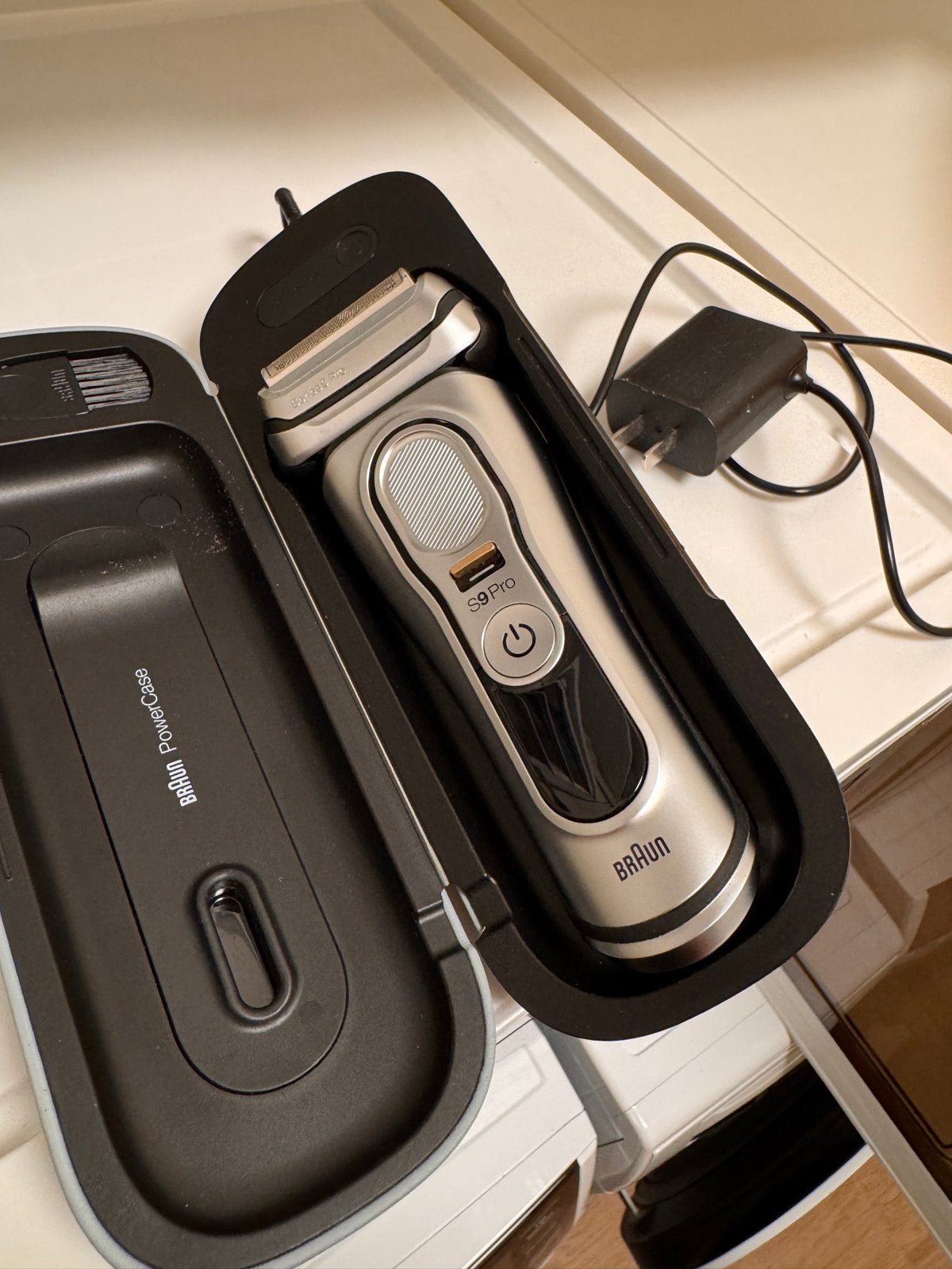 Braun Series 9 Pro beard shaver with PowerCase, Ophalen of Verzenden, Zo goed als nieuw, Scheren en Epileren