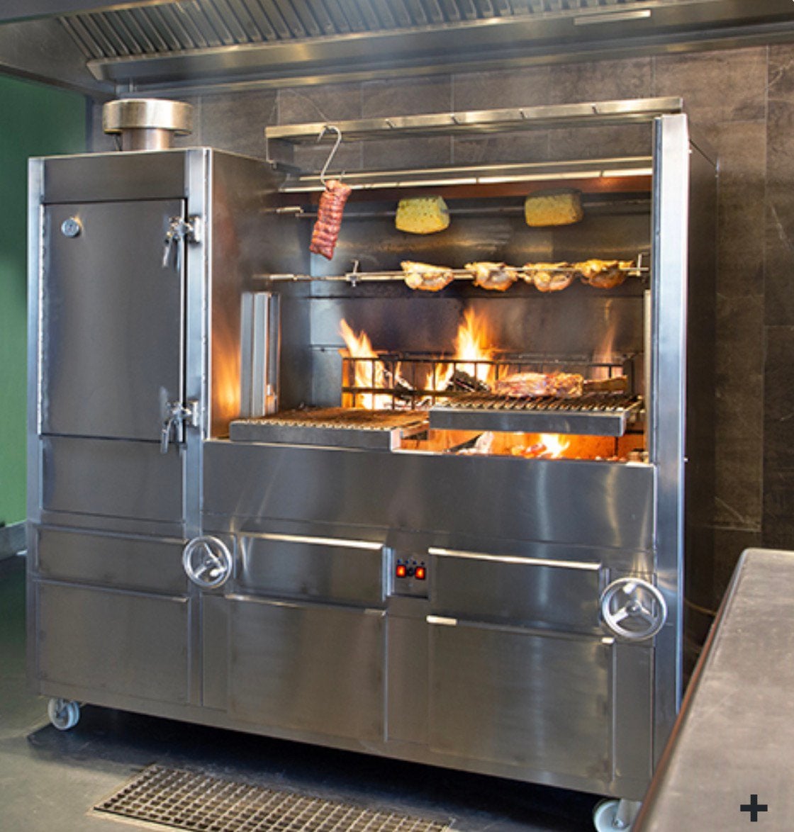 The Beast bbq en gril, Ophalen, Gebruikt
