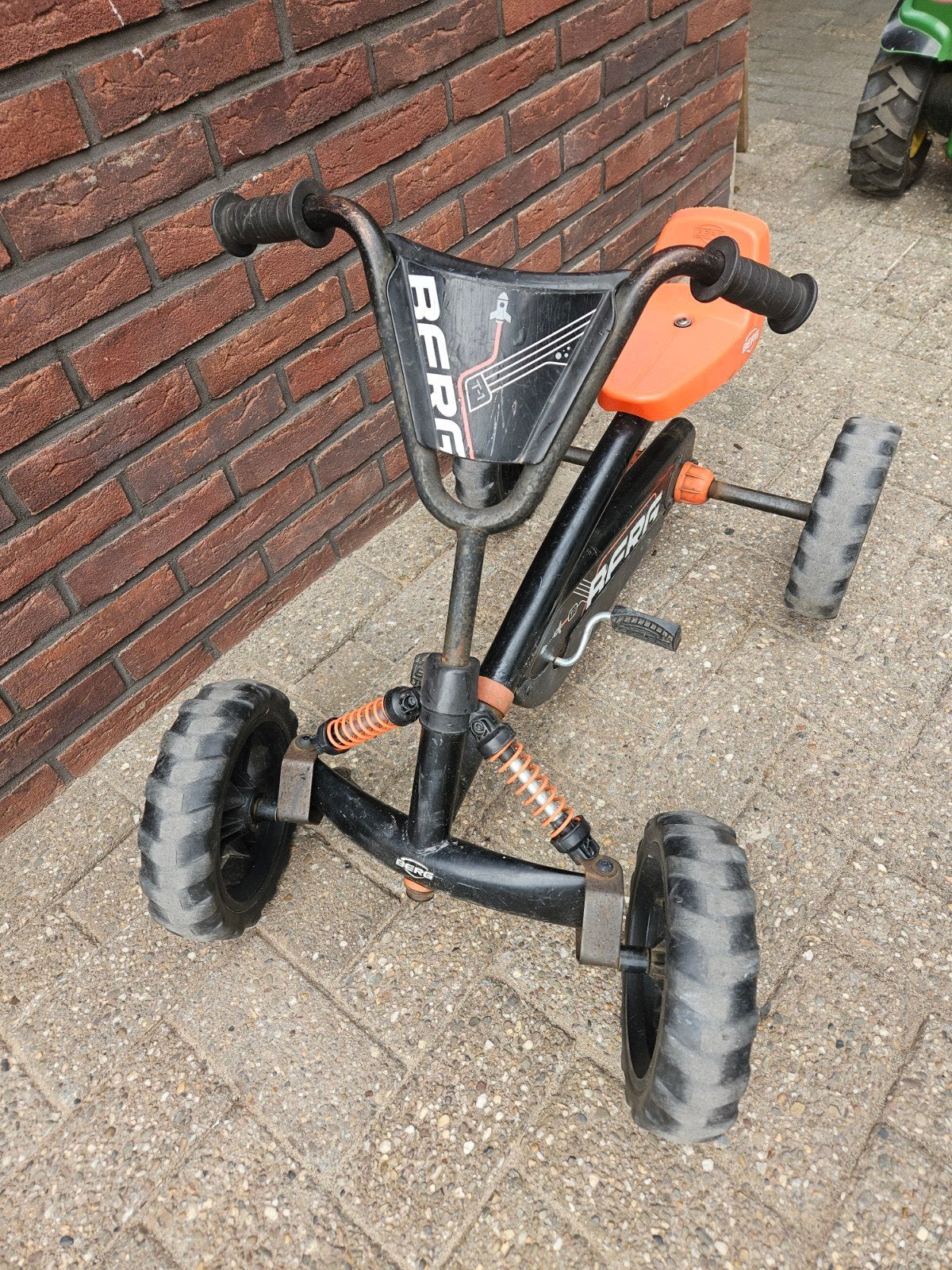 Berg Buzzy, Ophalen