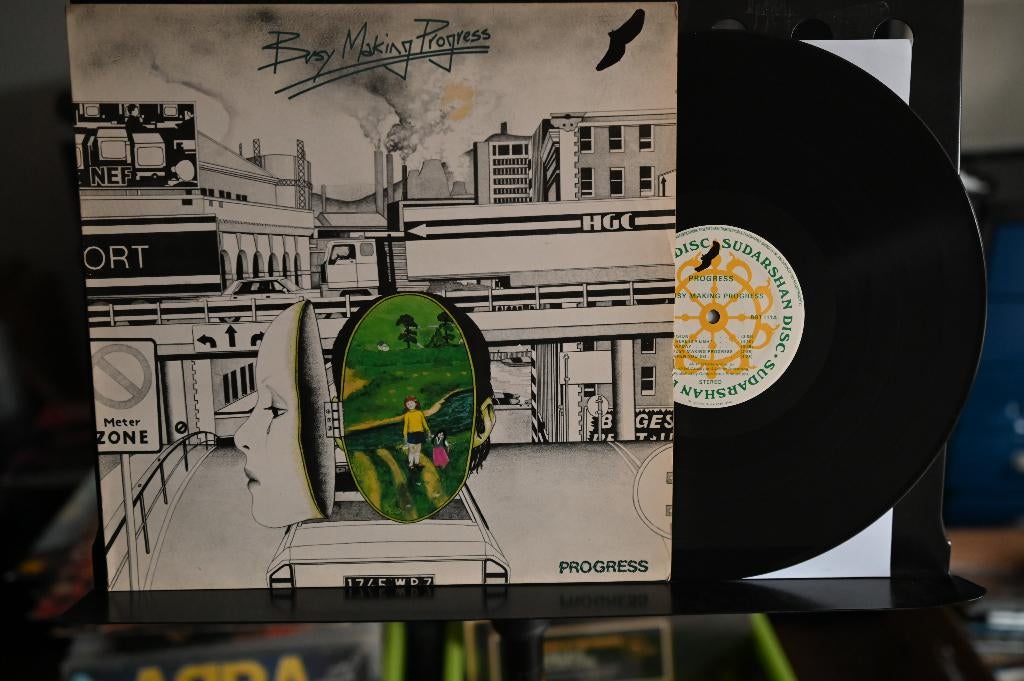 LP 1978 Progress  " Busy making Progress ", Overige genres, Ophalen of Verzenden, Inclusief binnenhoes, 12 inch