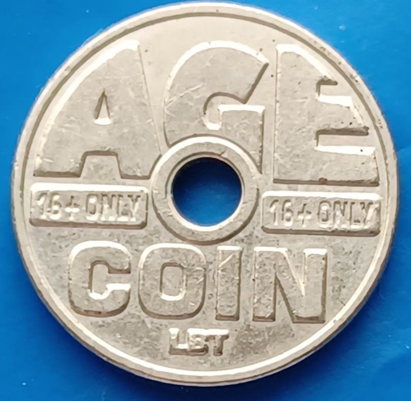 Age Coin LBT - Sigaretten Vending Token LBT, Postzegels en Munten, Verzenden, Overige materialen, Nederland